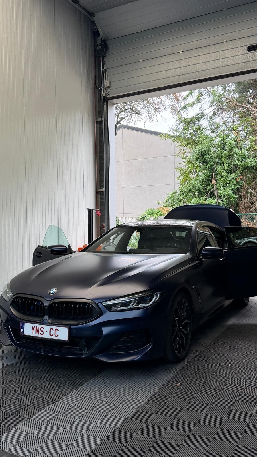 BMW professioneel gedetaild door YNS Car Care